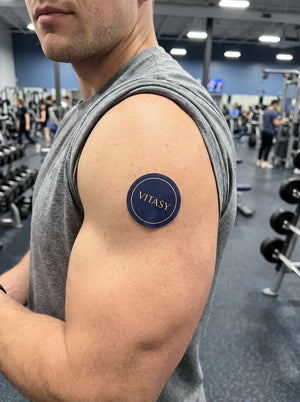 Patch on an upper arm