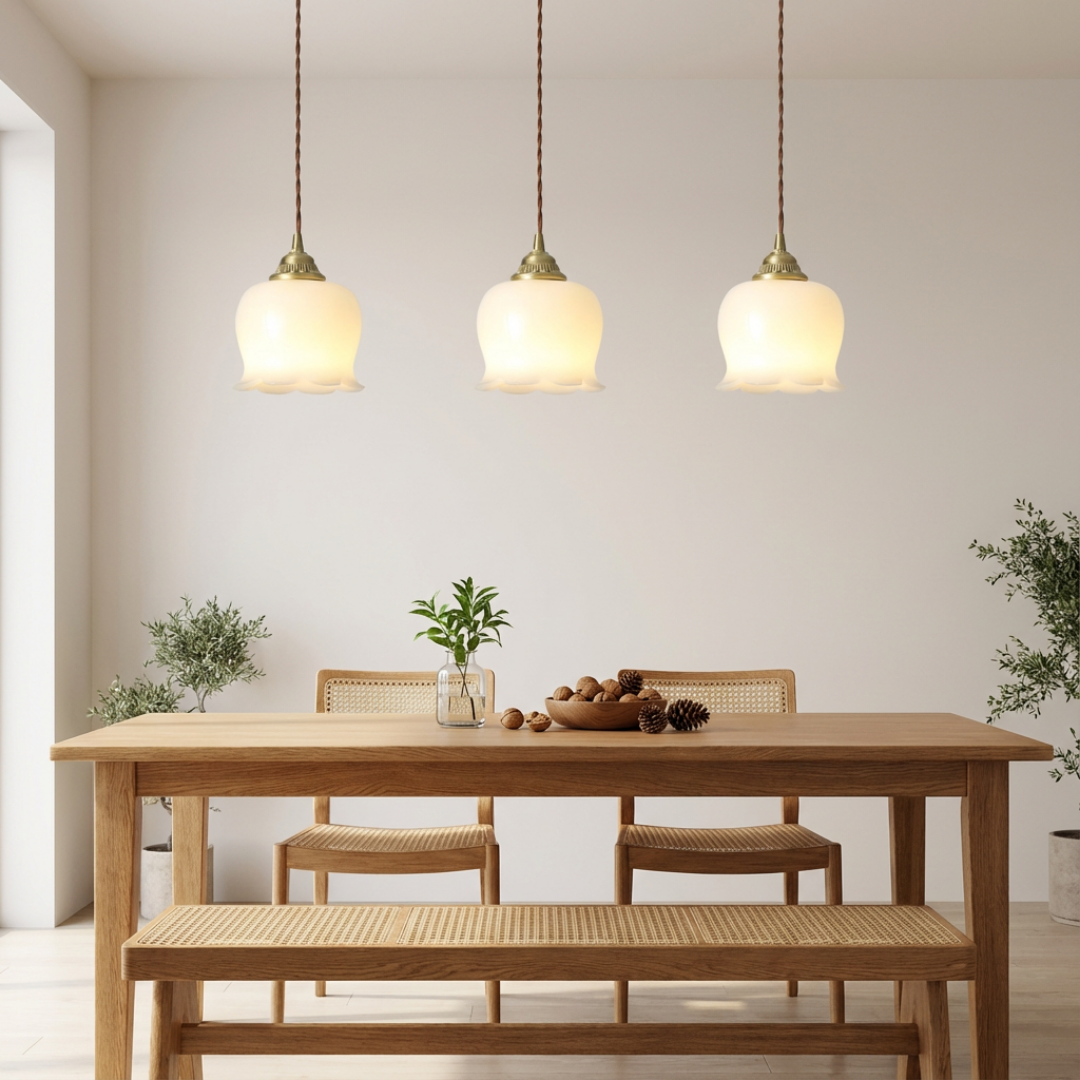 Pendant Light | Scalloped Shade Edge