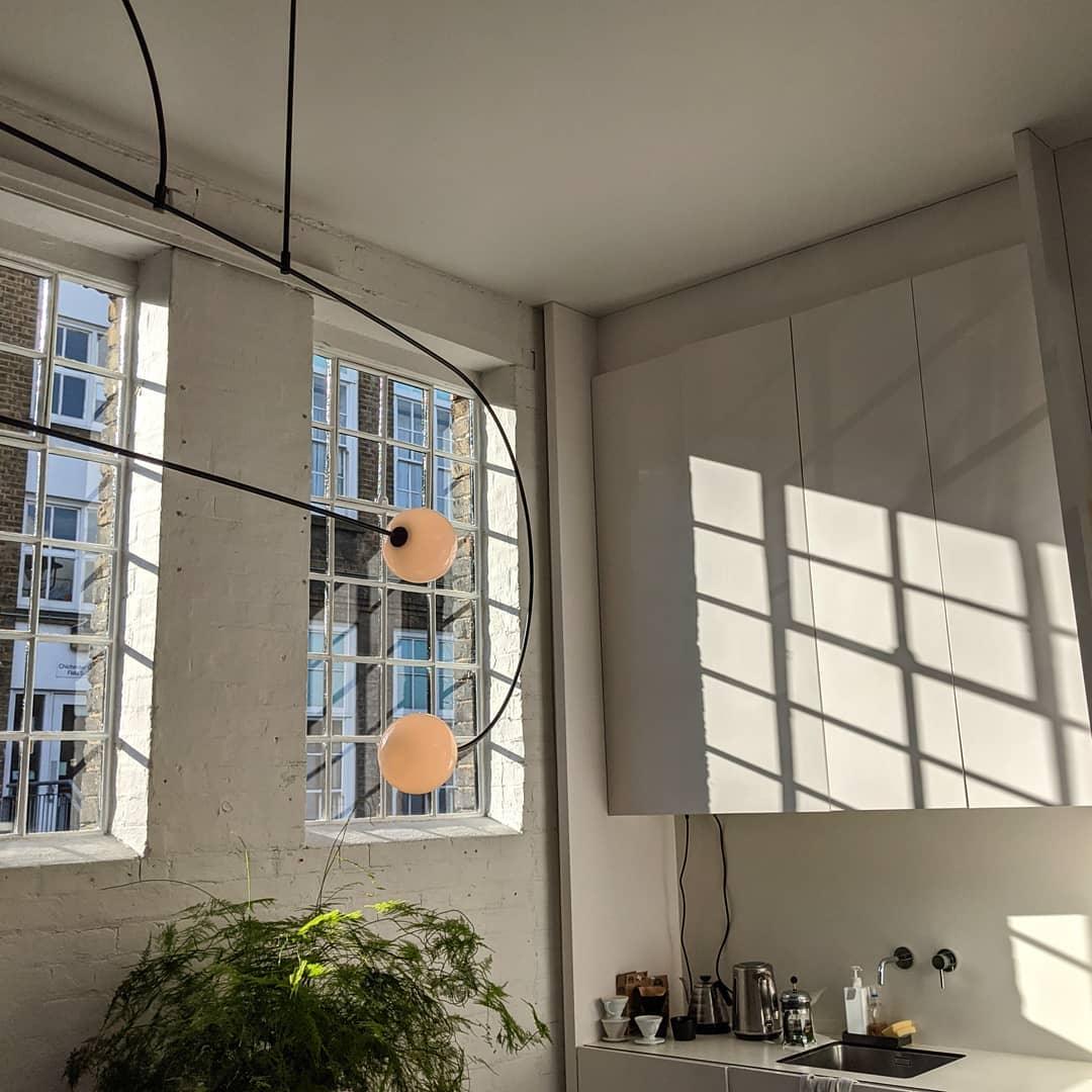 Chandelier Light | Linear Mobile Design