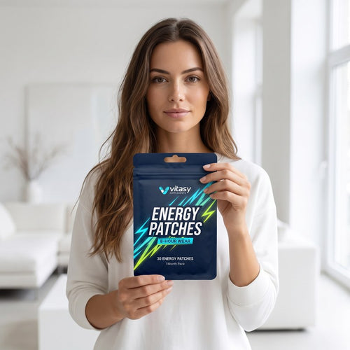 Woman holding a Vitasy Energy Patches pouch
