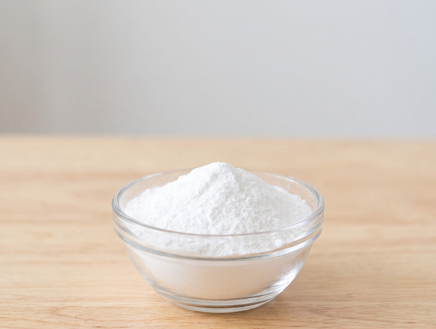 White NAC powder in a glass bowl