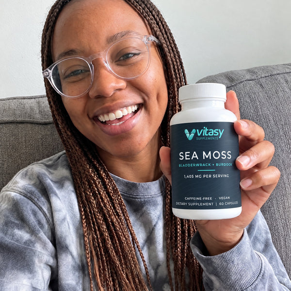 People holding Sea Moss Capsules at home and on the go